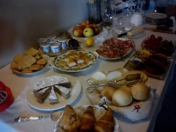 فندق مبيت وإفطار La Taverna Degli Angeli Vezzi Portio